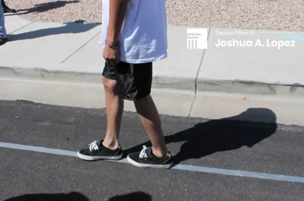 The-Walk-and-Turn-Test-in-a-DUI-Stop-950x550